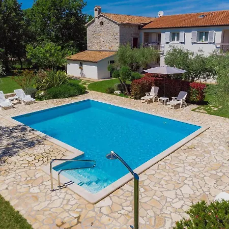 Apartamento Fiore-2 By Interhome Gedići