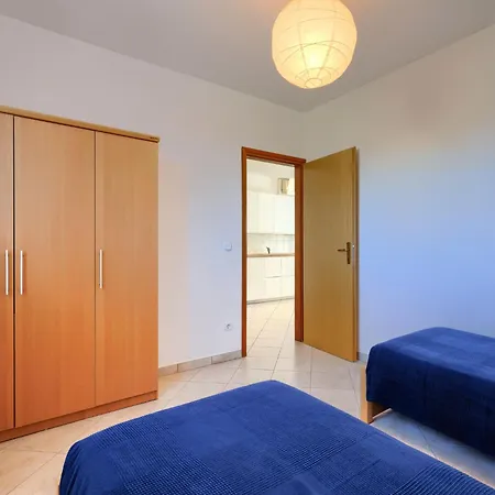 Apartamento Fiore-2 By Interhome *